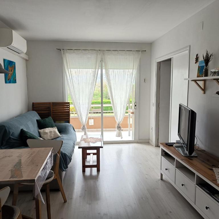 Cozy apartment with pool close to beach & nature - One-Bedroom Apartment - 8