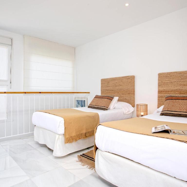Genteel Home Salvador Terrace - Duplex Four-Bedroom Apartment with Terrace - 18