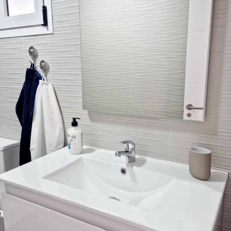 Oceanview apartment - One-Bedroom Apartment - 19