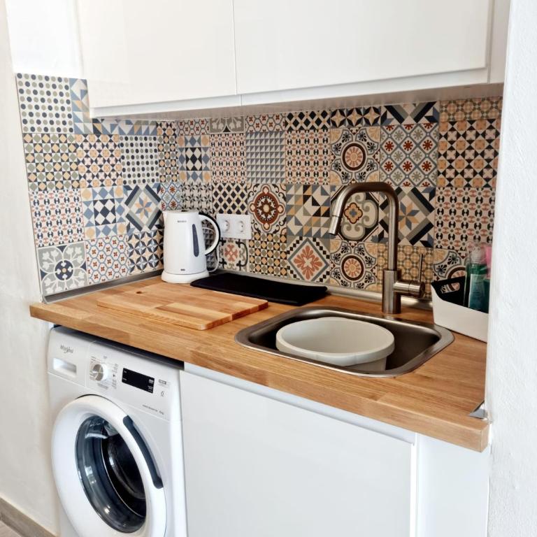Oceanview apartment - One-Bedroom Apartment - 9