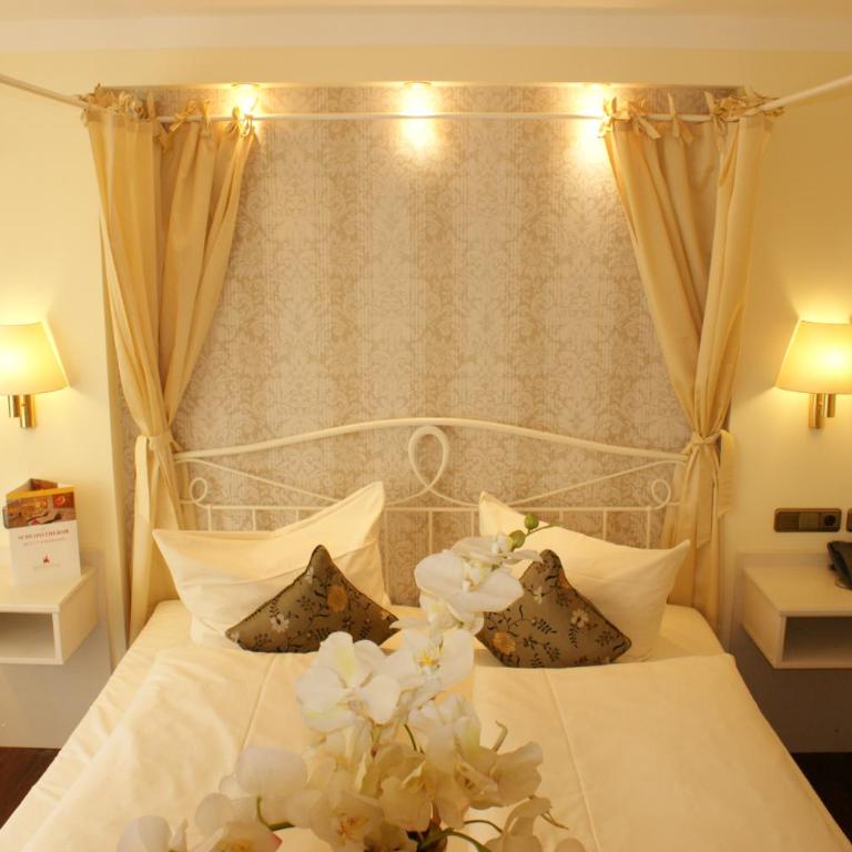 Hotel Schlosskrone - Comfort Doppel-/Zweibettzimmer - Sissi - 10