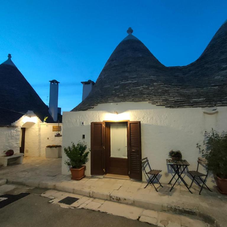 Trullo al vicoletto al civico 10, civico 8, civico 7 - Casa Vacanze - 20