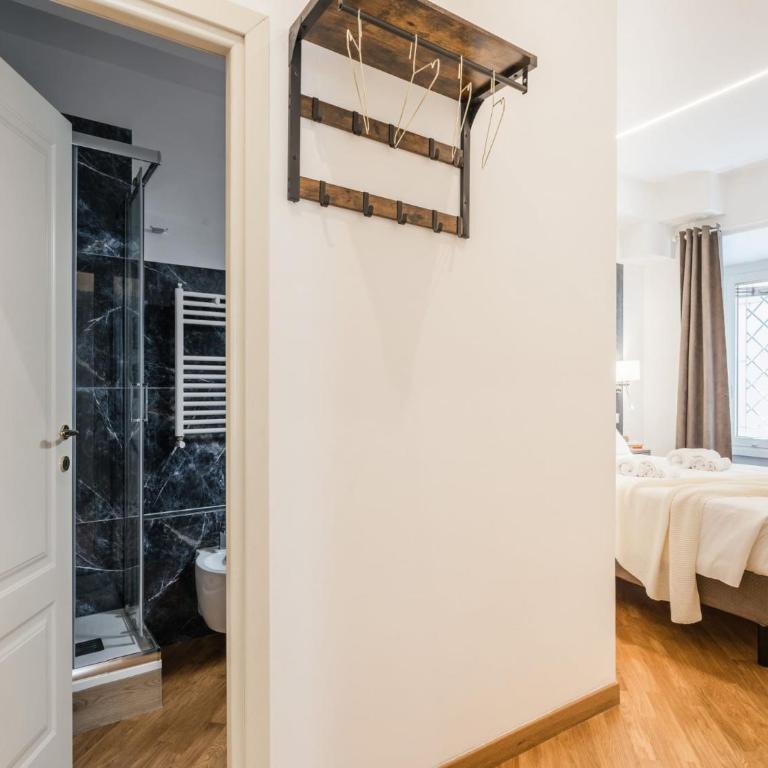 The Best Rent - Spacious three-bedroom apartment near the Colosseum - Appartamento con 3 Camere da Letto - 18