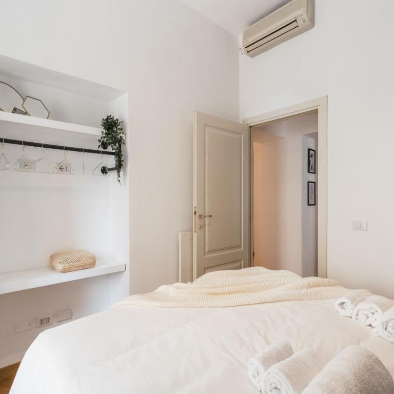 The Best Rent - Spacious three-bedroom apartment near the Colosseum - Appartamento con 3 Camere da Letto - 26