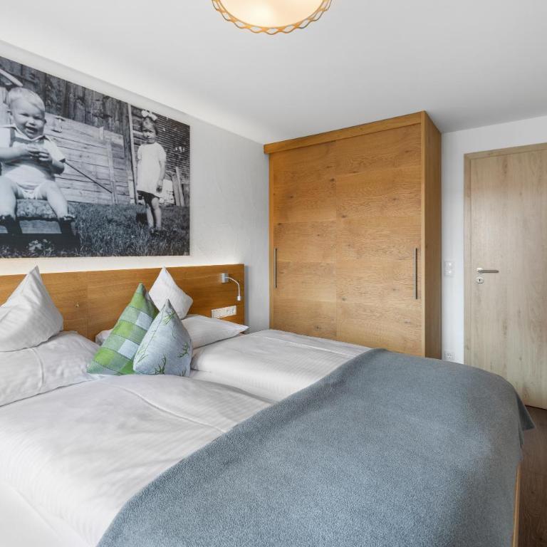 Berghaus Mucha - Ferienwohnungen - Deluxe Apartment mit 2 Schlafzimmern - 5