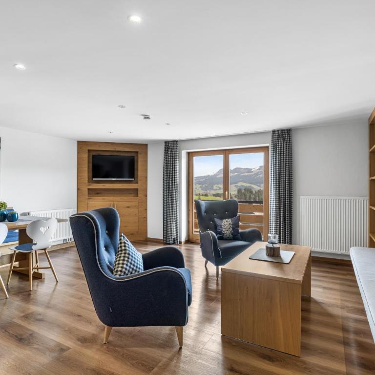 Berghaus Mucha - Ferienwohnungen - Deluxe Apartment mit 2 Schlafzimmern - 4
