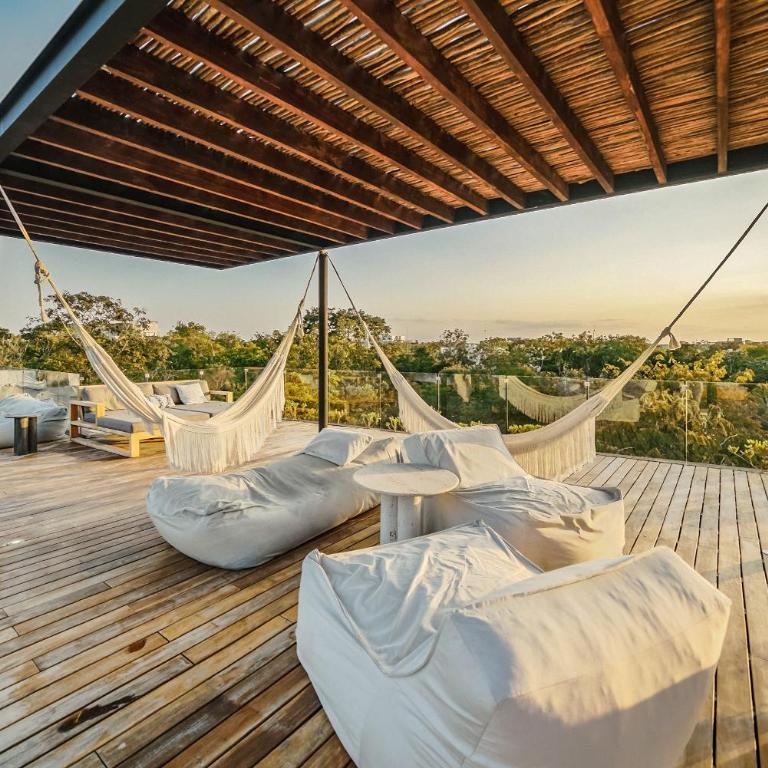 Divine 1BR PH with Private Pool and Spectacular Pools - Apartamento Ático - 11