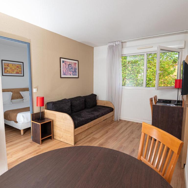 Apparthotel Privilodges Lyon Lumière - Appartement avec Grand Lit Double + Lits Jumeaux - 9