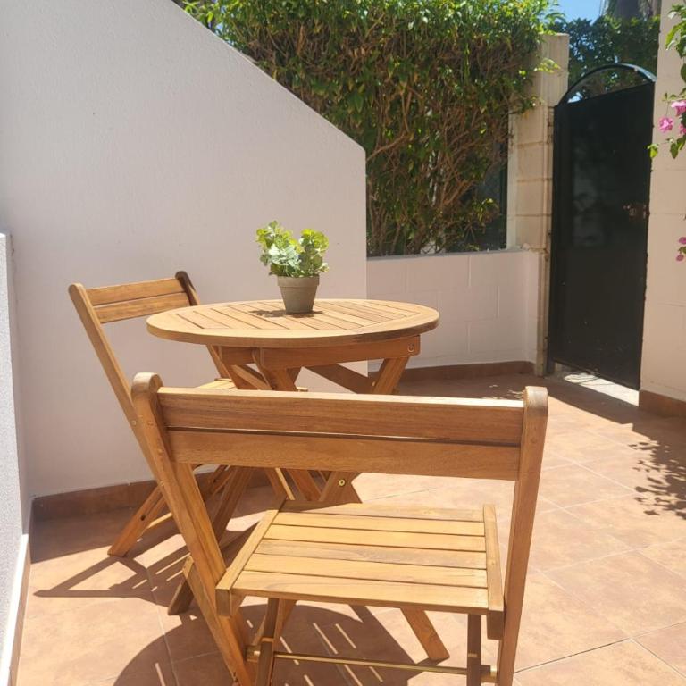 ¡Bajo precioso con salida directa a la piscina comunitaria en Paraíso de Vera! - Apartamento de 2 dormitorios - 3