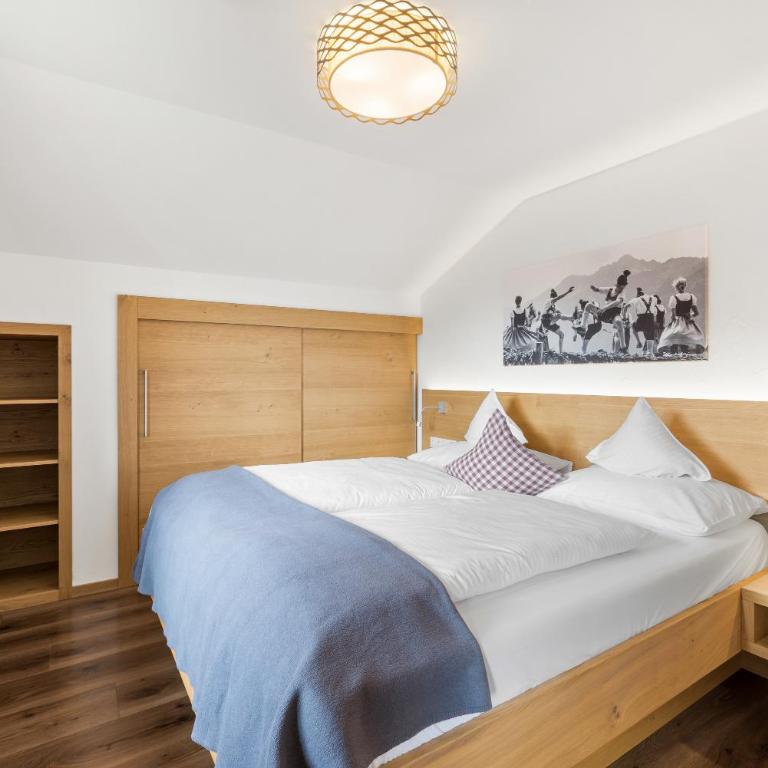 Berghaus Mucha - Ferienwohnungen - Premier Apartment mit 1 Schlafzimmer - 6