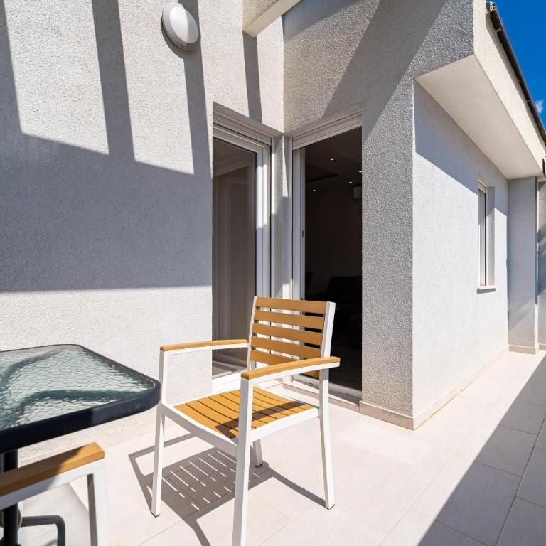 Marea Apartments Budva - Apartman sa Balkonom - 10