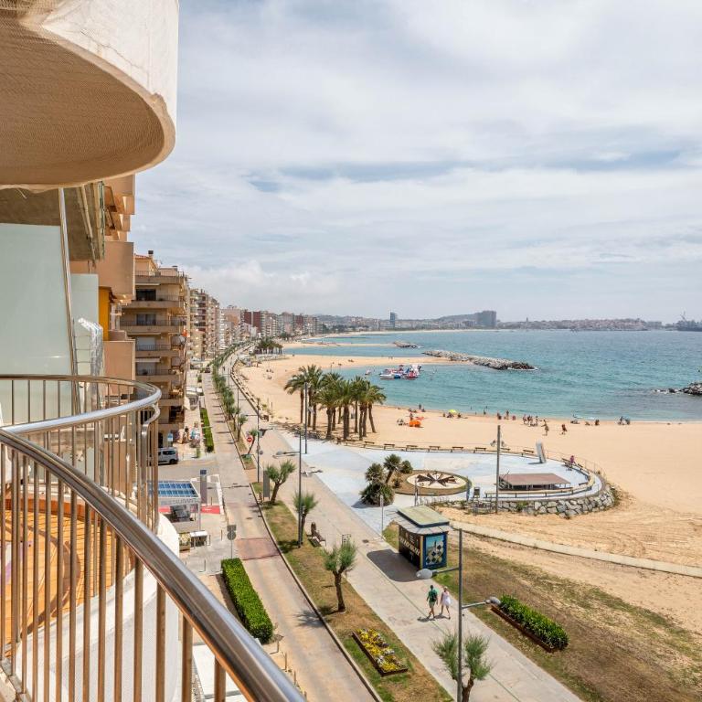 Flateli Sant Antoni 6 - Apartamento de 3 dormitorios - 22