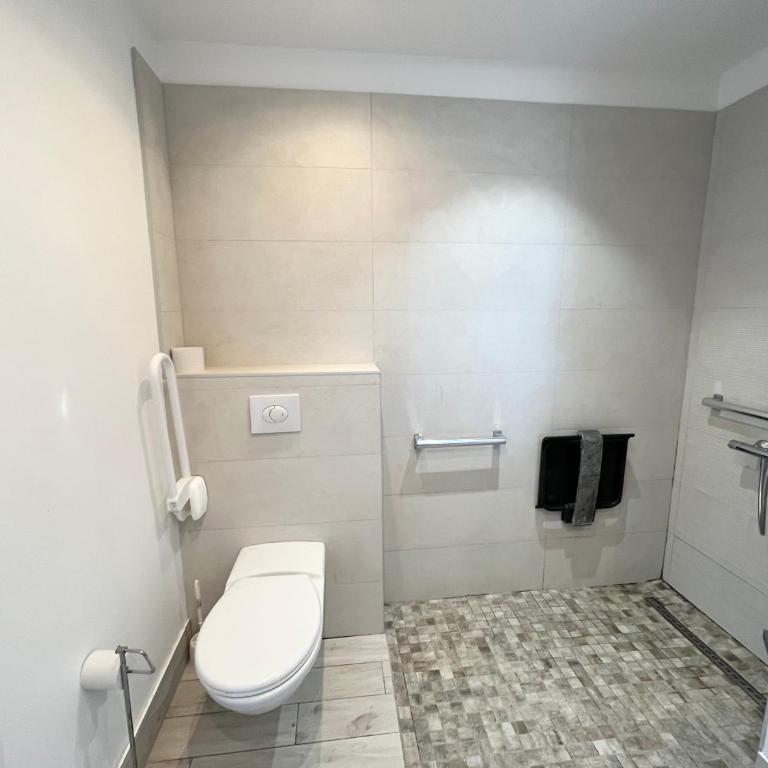 Brasilia Hôtel - Chambre Double - Accessible aux Personnes à Mobilité Réduite - 6