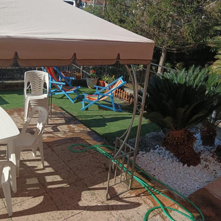 Noemi Apartment 5 Lands Paradise - Three-Bedroom Apartment - 67