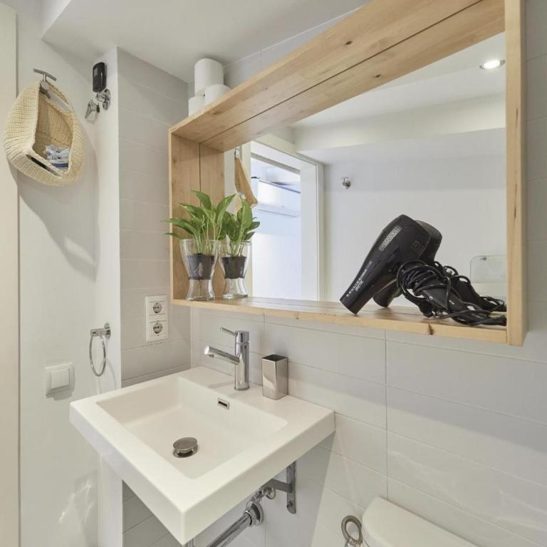 Loft Miro Apart Barcelona - Apartamento - 17