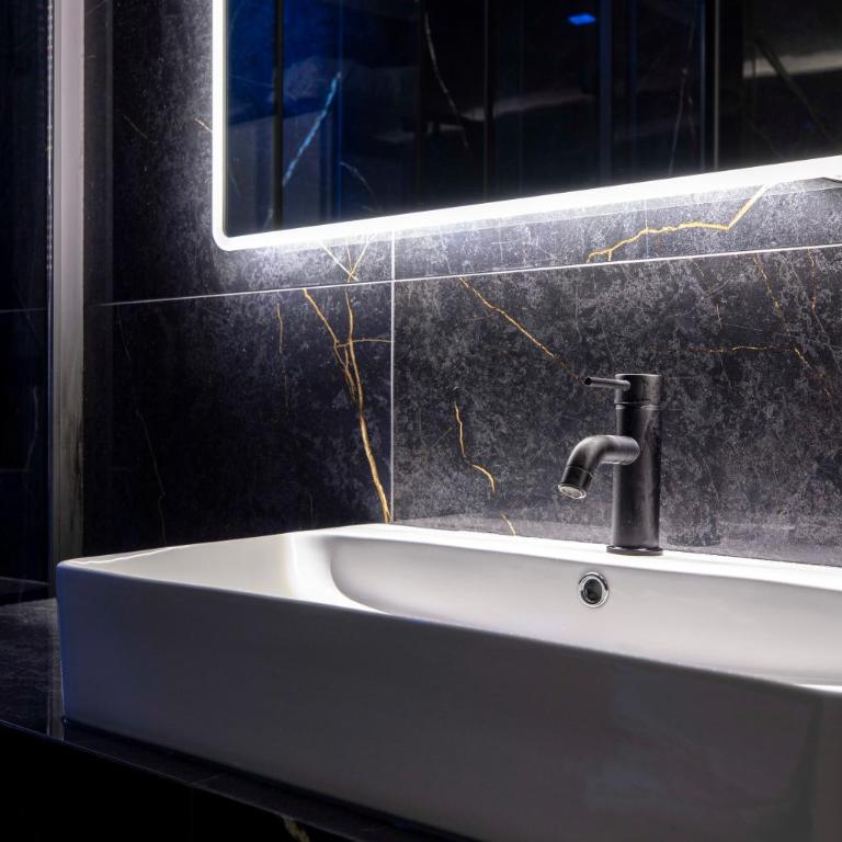 Home at Rome Luxury Navona Guesthouse - Camera Deluxe - 28