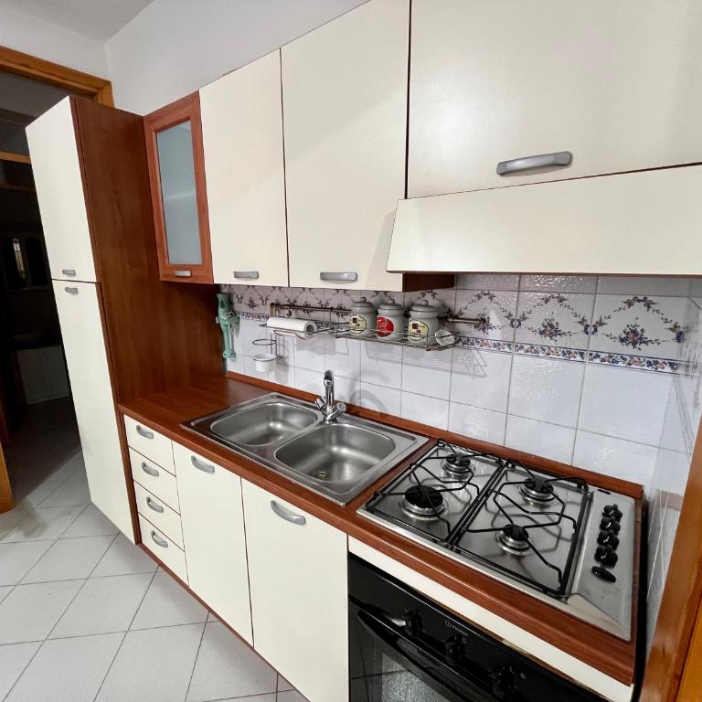 Appartamento Teresa By La Via Del Mare Viaggi e Vacanze - Casa Vacanze - 10