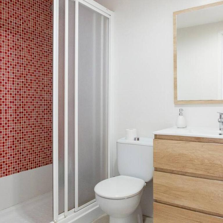 Amplio Bungalow con Piscina climatizada cerca del Yumbo y a pasos de Playa del Inglés - Two-Bedroom House - 25