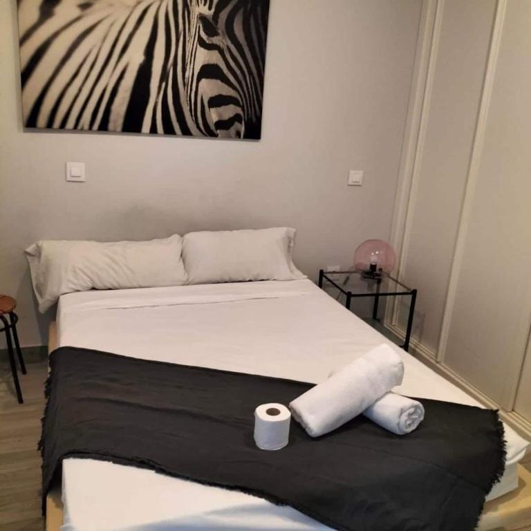 Arce habitaciones - Double Room with Shared Bathroom - 1
