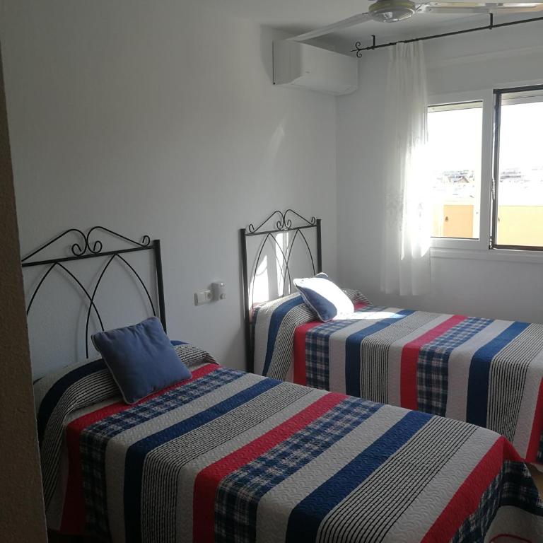 ATICO EN PRIMERA LINEA DE PLAYA - Three-Bedroom Apartment - 18