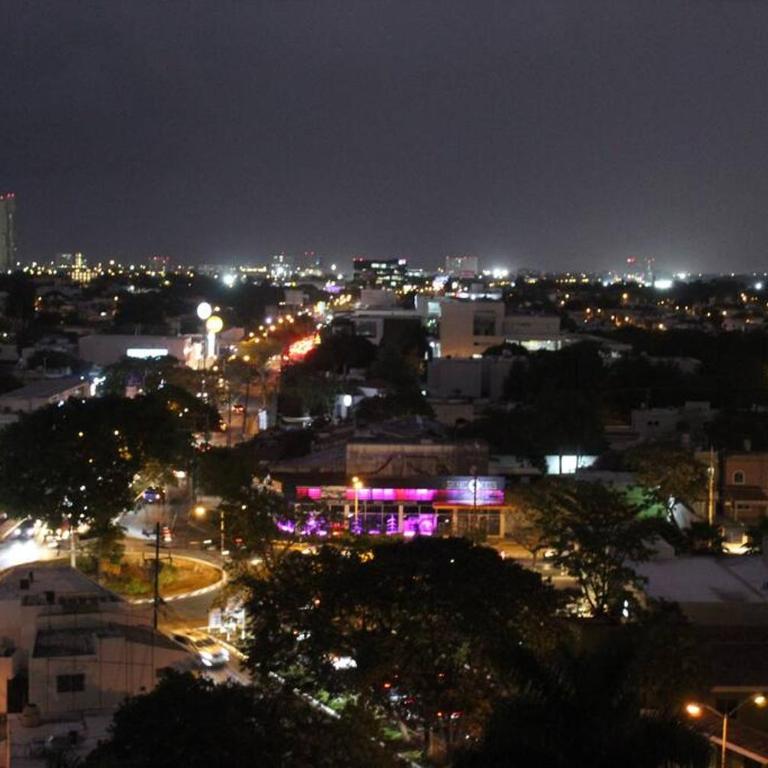 Departamento de lujo con magnífica vista a la ciudad - One-Bedroom Apartment - 2