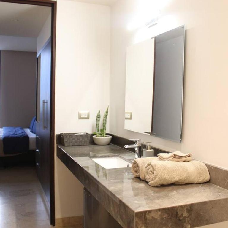 Departamento de lujo con magnífica vista a la ciudad - One-Bedroom Apartment - 38