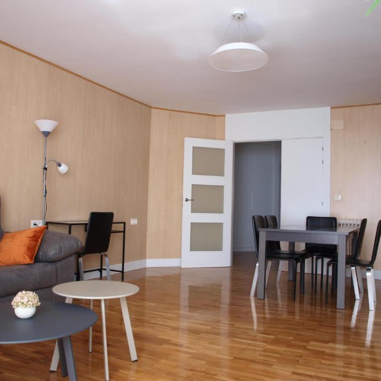 Apartamento Sadar - Two-Bedroom Apartment - 2