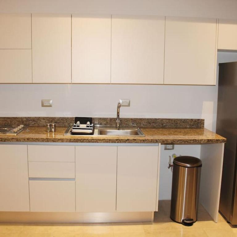 Departamento de lujo con magnífica vista a la ciudad - One-Bedroom Apartment - 18