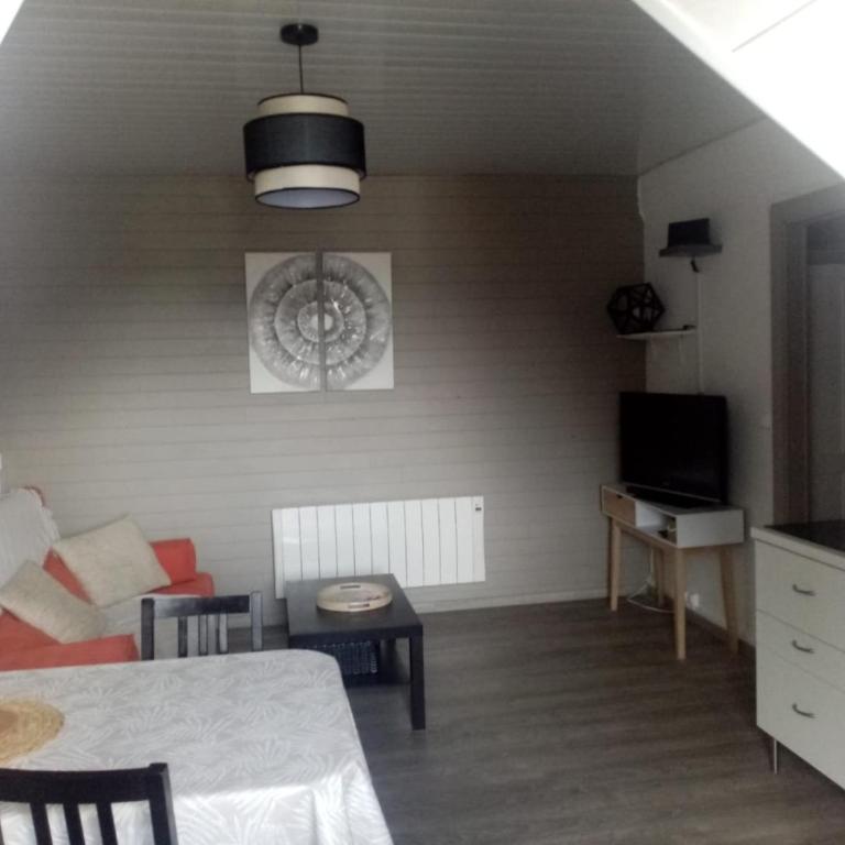 Charmant appartement au centre de Bagnères-de-Bigorre - Apartment mit 2 Schlafzimmern - 9