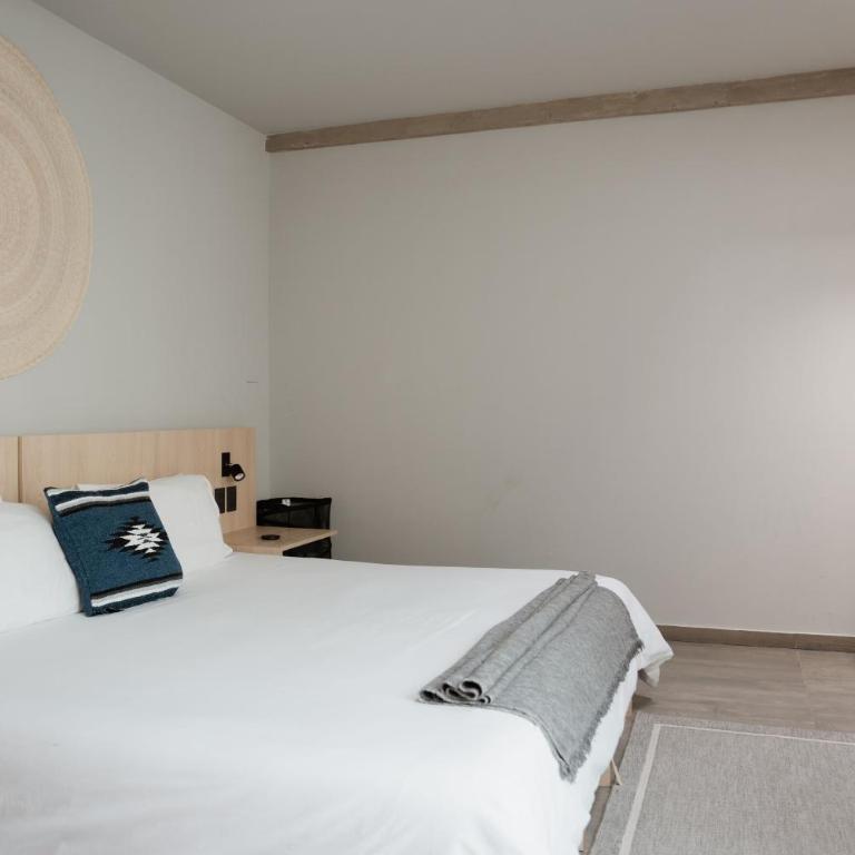 Casa Lomah WTC - Standard Double Room - 3