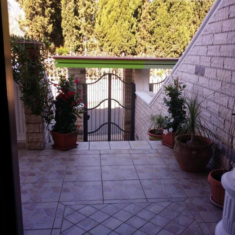 Rooms Villa Laura - Casa con 3 Camere da Letto - 36