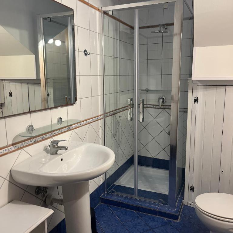 WineExperience- WINE&JACUZZI SUITE - Suite King con Vasca Idromassaggio - 17