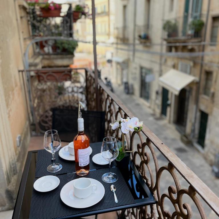 WineExperience- WINE&JACUZZI SUITE - Suite King con Vasca Idromassaggio - 8
