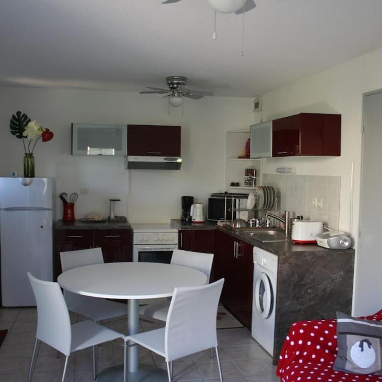 Villa à deux pas de la cité médiévale dans une résidence très calme - Haus mit 2 Schlafzimmern - 11