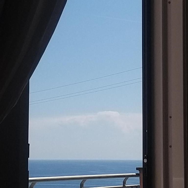 Suite Riomaggiore - Deluxe Double Room with Balcony and Sea View - 8