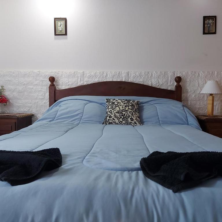 Departamento tranquilo en Puerto Madryn - Two-Bedroom Apartment - 1