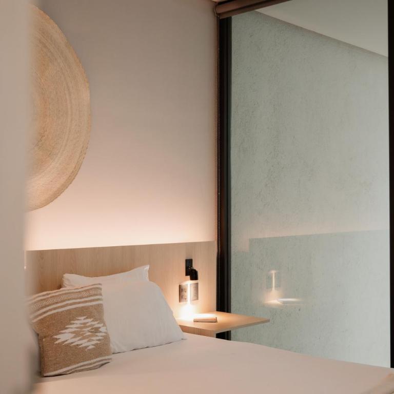 Casa Lomah WTC - Standard Double Room - 9