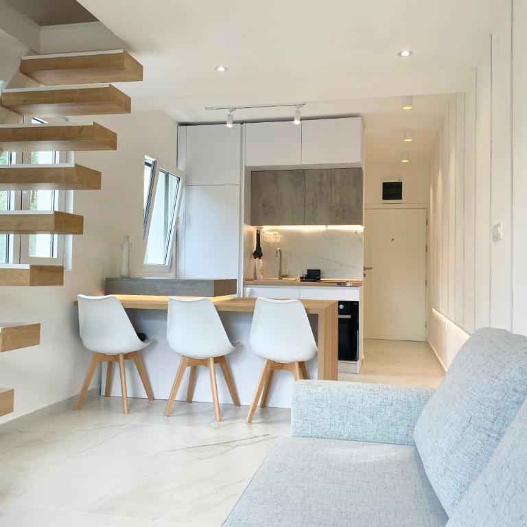 Lovely studio apartment near Porto Novi marina - Apartman sa 1 Spavaćom Sobom - 2