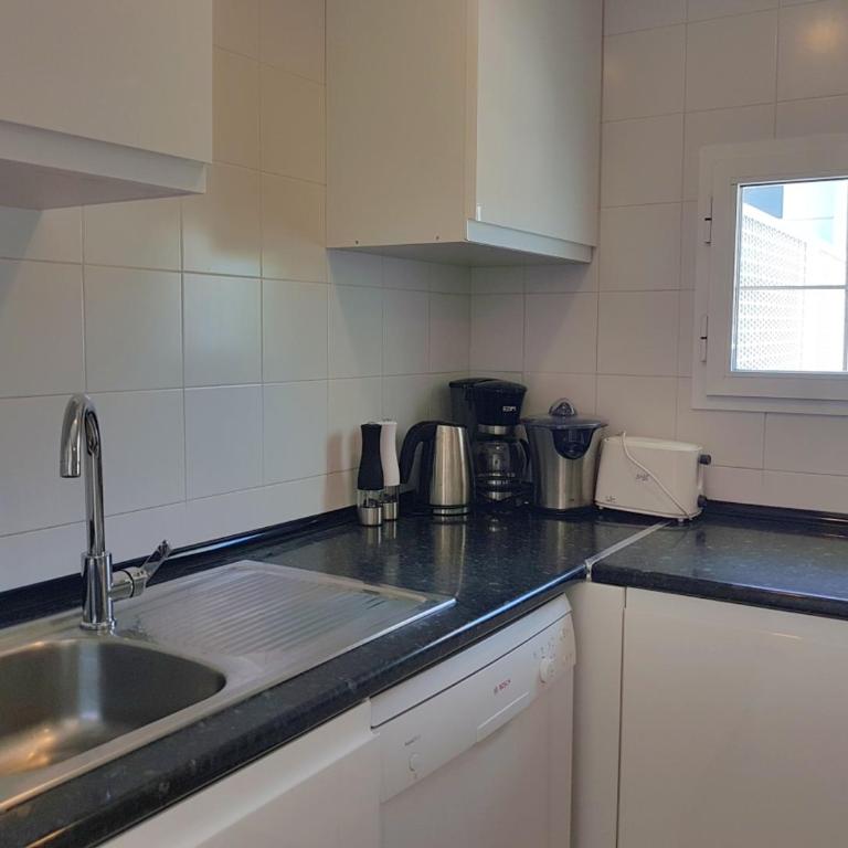 Ferienhaus in Can Picafort, nahe Playa de Muro, 4 x Schlafzimmer mit Bad - Four-Bedroom House - 41