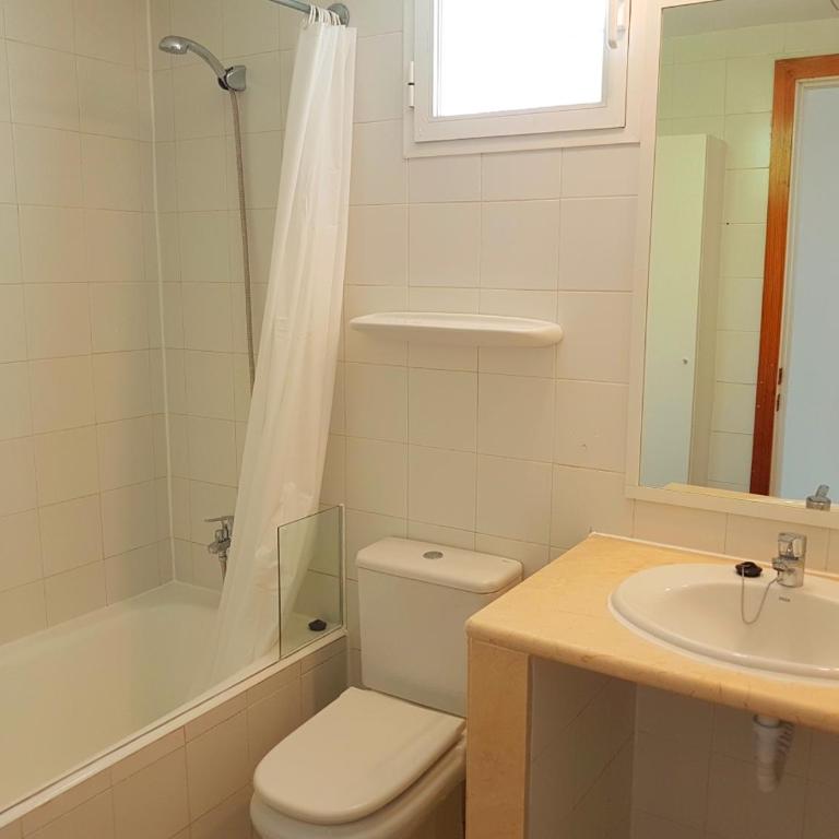 Ferienhaus in Can Picafort, nahe Playa de Muro, 4 x Schlafzimmer mit Bad - Four-Bedroom House - 37