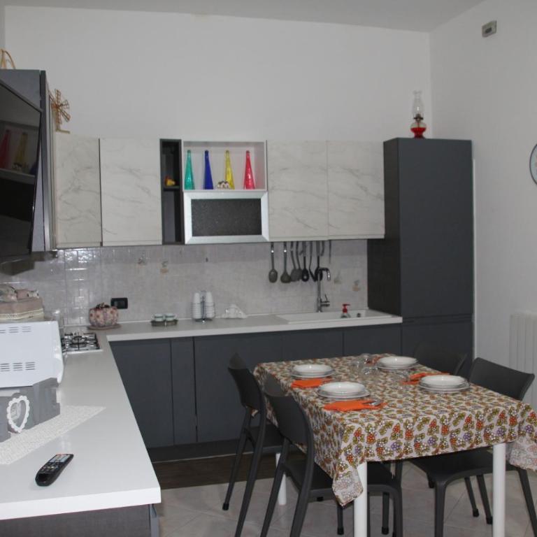 i picciotti - Three-Bedroom House - 8