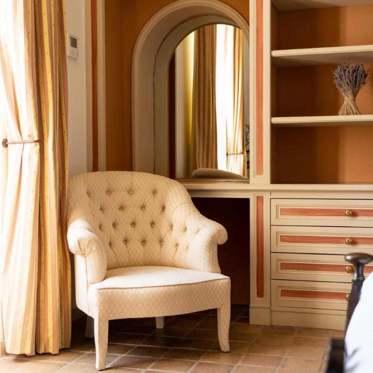 Château les Crostes - Chambre Double Standard - 3