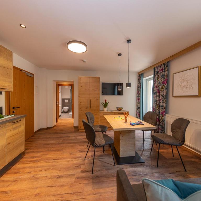 Appartements Fürstauer - Apartment with Terrace - 9