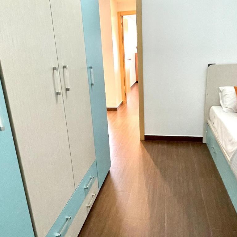 APARTBEACH EUROPEOS JUNTO PLAYA CLIMATIZADO CON GRAN TERRAZA y MUY LUMINOSO - Two-Bedroom Apartment - 6