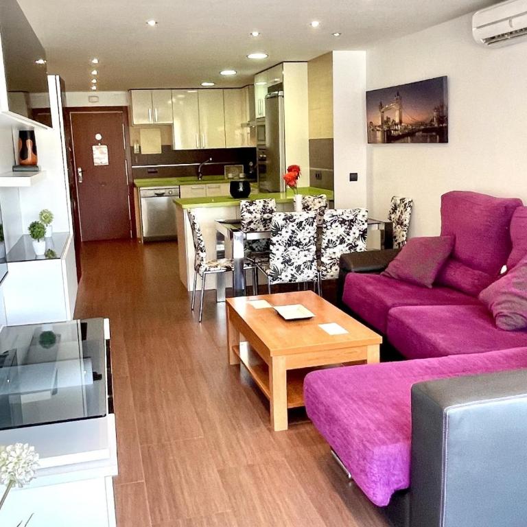 APARTBEACH EUROPEOS JUNTO PLAYA CLIMATIZADO CON GRAN TERRAZA y MUY LUMINOSO - Two-Bedroom Apartment - 26
