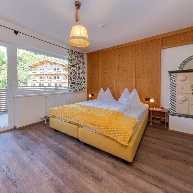 Appartements Fürstauer - One-Bedroom Apartment with Balcony - 8