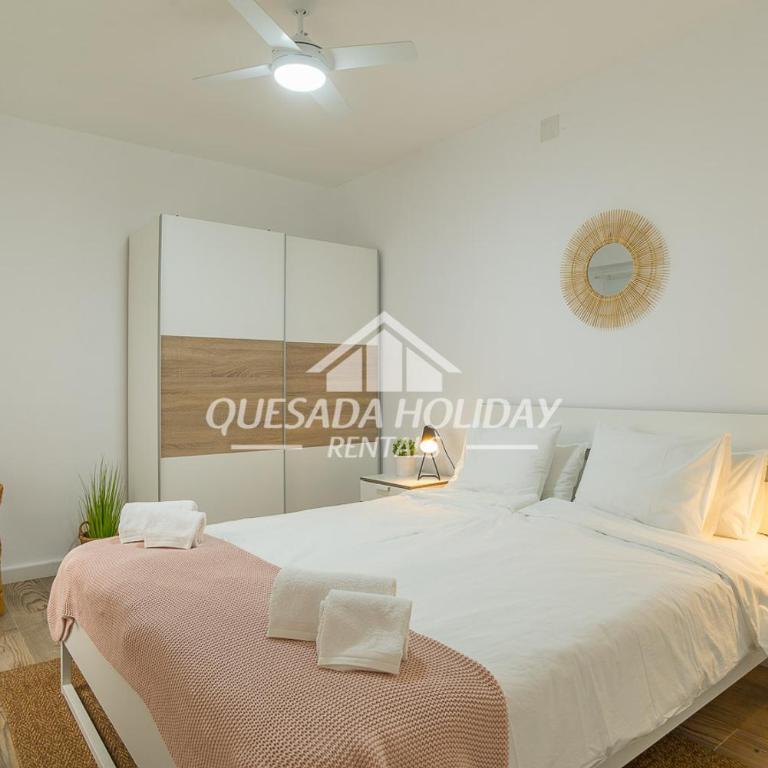 Beautiful Torrevieja Apartment 1 in town centre 3 beds for 6 people - Three-Bedroom Apartment - 3