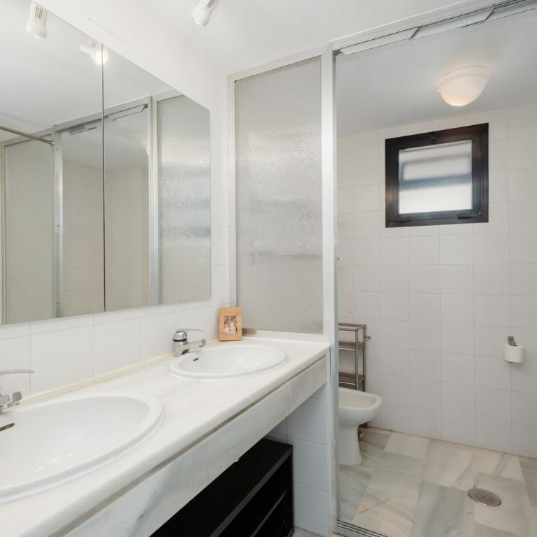 Penthouse in Puerto Banus with sea and marina views - Apartamento de 1 dormitorio - 29