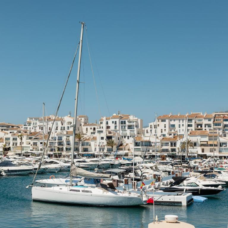 Penthouse in Puerto Banus with sea and marina views - Apartamento de 1 dormitorio - 43