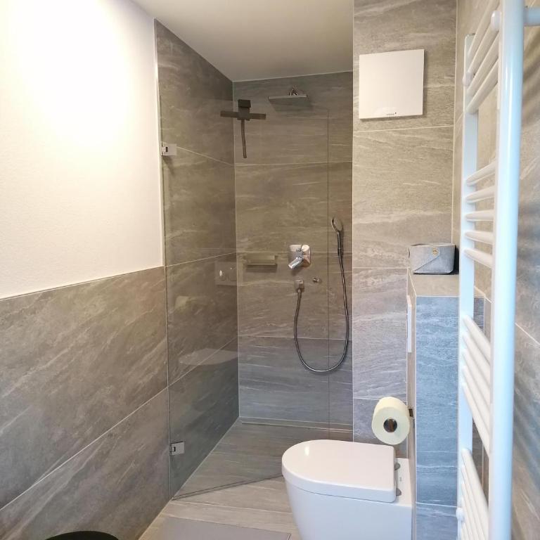 Apartment Sepp - Apartment mit 2 Schlafzimmern und Badezimmer - 36